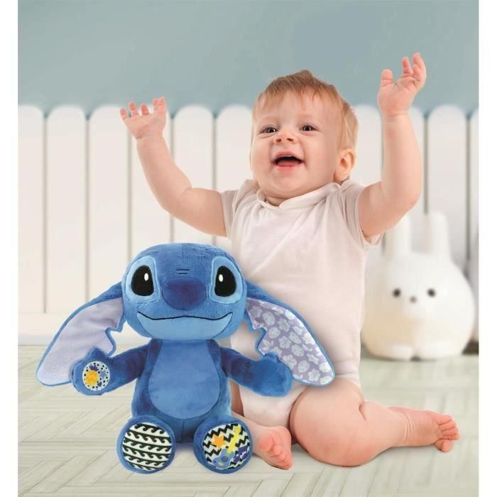 Clementoni CLE1738077499631 Peluche musical Stitch para bebés y niños mayores de 12 meses 4 Clementoni CLE1738077499631 Peluche musical Stitch para bebés y niños mayores de 12 meses 4