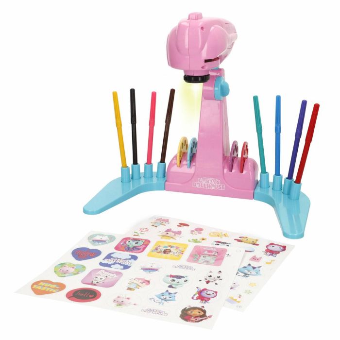 Lisciani Giochi LIS1721812521150 Proyector de Dibujo Infantil Gabby y la Casa Mágica con Accesorios, varios modelos 6 Lisciani Giochi LIS1721812521150 Proyector de Dibujo Infantil Gabby y la Casa Mágica con Accesorios, varios modelos 6