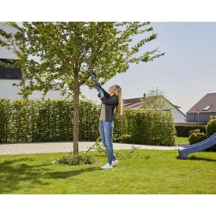 Cortadora de ramas - GARDENA - EasyCut P4A - 18 V Li-Ion / 2,0 Ah - corte máx. Ø 28 mm 1 Cortadora de ramas - GARDENA - EasyCut P4A - 18 V Li-Ion / 2,0 Ah - corte máx. Ø 28 mm 1