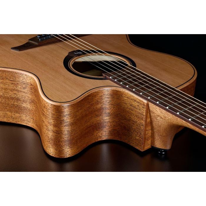 LAG Guitarra Acústica Hyvibe H2 Auditorium Electroacústica Cutaway Tapa Maciza Cedro 5