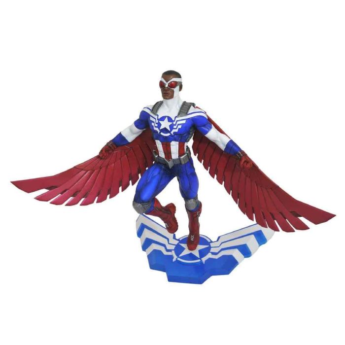 Diamond Collection Figura Marvel Gallery Falcon como Capitán America, PVC 25 cm