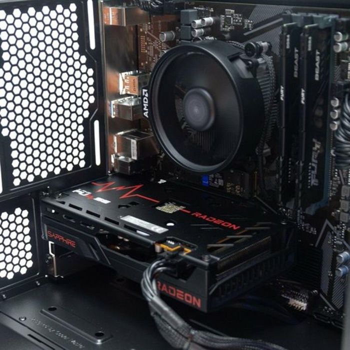 PC de Sobremesa PcCom Lite 16 GB RAM 1 TB SSD AMD Radeon RX 6600 1 PC de Sobremesa PcCom Lite 16 GB RAM 1 TB SSD AMD Radeon RX 6600 1