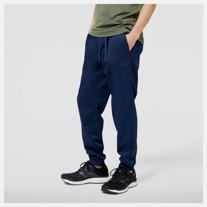 Pantalón para Adultos New Balance TNCT FLC PNT MP23022 NGO Hombre Azul marino 1 Pantalón para Adultos New Balance TNCT FLC PNT MP23022 NGO Hombre Azul marino 1