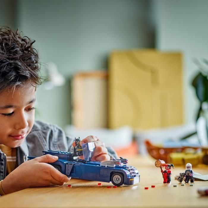 LEGO 76274 Super Heroes DC Batman con el Batmóvil contra Harley Quinn y Mr. Freeze 4