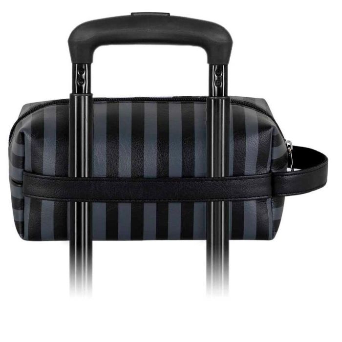 Wednesday Miércoles Neceser de Viaje Brick PLUS Negro, PVC, 4L - 13x27x13 cm 3 Wednesday Miércoles Neceser de Viaje Brick PLUS Negro, PVC, 4L - 13x27x13 cm 3