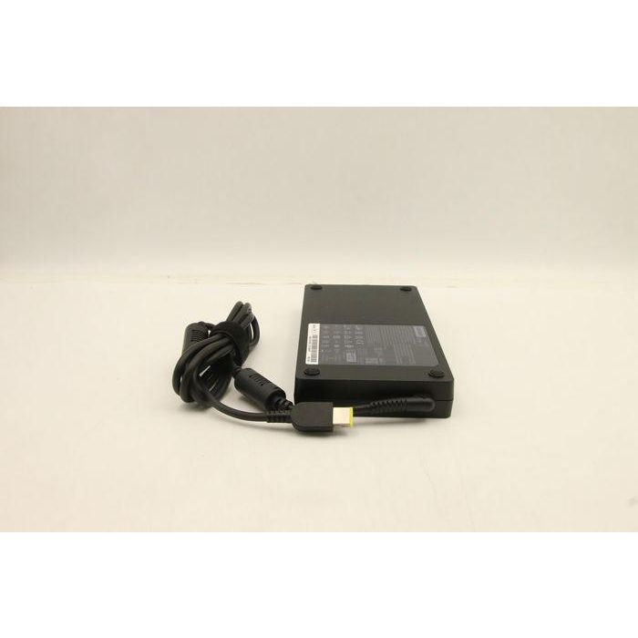Lenovo Adaptador AC Slim 300W 20V 15A con punta Slim-Tip para Portátiles Legion 5, 7 Pro, Yoga AIO 7, 9 y Workstations ThinkStation 2