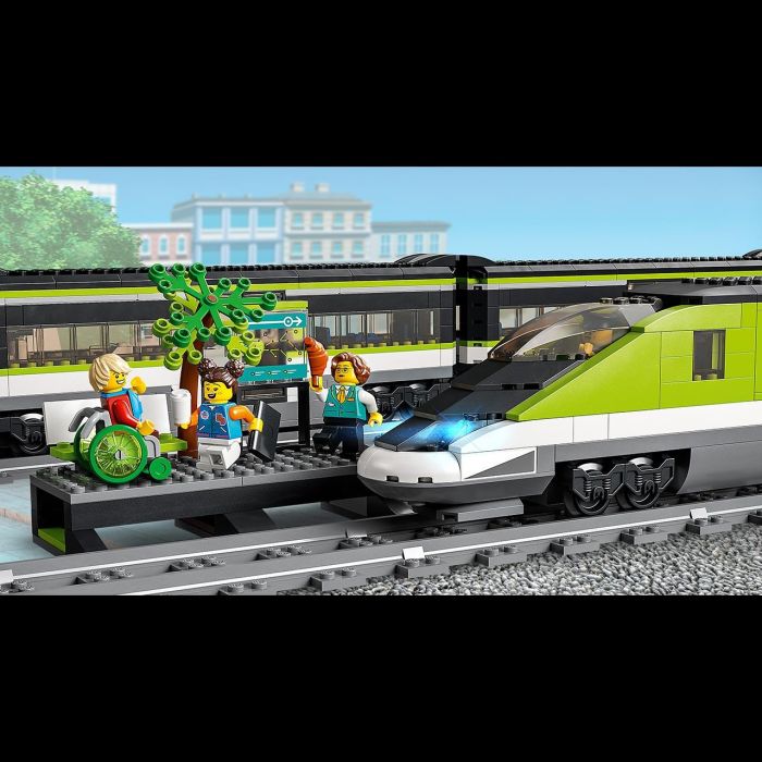 LEGO 60337 City Express Tren de pasajeros con locomotora de control remoto, faros, vías, vagón restaurante y 6 minifiguras - 7+ años 2