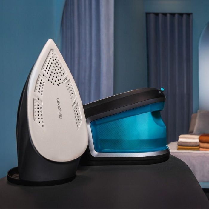 Cecotec 01865 Centro Planchado Vapor 3200W, 8 Bares, 150g/min Continuo, 420g/min Golpe, Suela Cerámica Turbo Slide, Autolimpieza 1