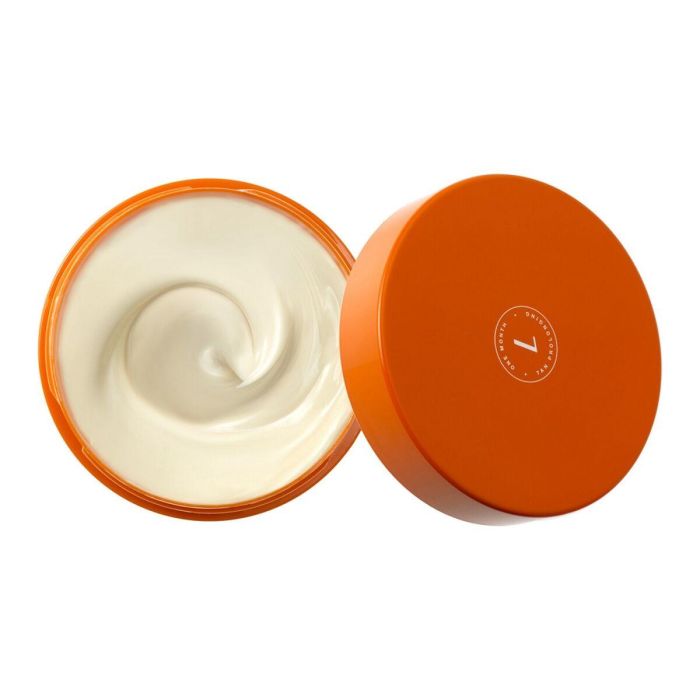 Lancaster Golden Tan Maximzer After Sun Balm 7 Lancaster Golden Tan Maximzer After Sun Balm 7