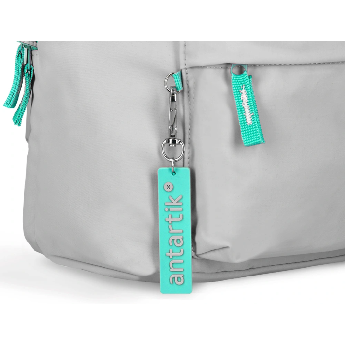 Antartik Mochila Basic Pack Gris, 20 L, Bolsillo Portátil, 300x160x420 mm 8