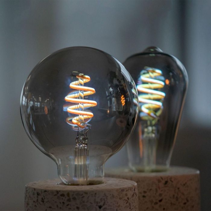 Hombli smarte Filament Glühbirne. ST64. E27. CCT. Smokey 5