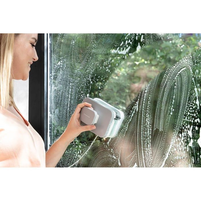 Innovagoods Limpiacristales magnético para doble acristalamiento de 20 mm, incluye imanes, 4 esponjas y 2 gomas de repuesto 11