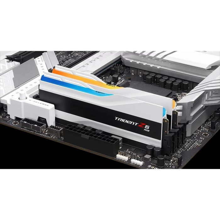 G.Skill 64-TZ5RW Memoria RAM DDR5 64GB (2x32GB) 6400MHz CL32 Trident Z5 RGB para PC 5 G.Skill 64-TZ5RW Memoria RAM DDR5 64GB (2x32GB) 6400MHz CL32 Trident Z5 RGB para PC 5