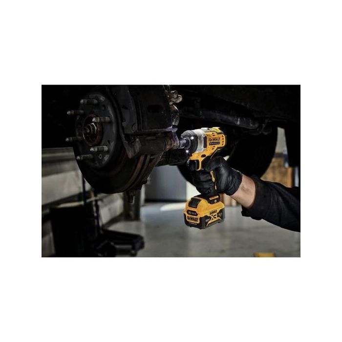 DeWALT Atornillador de Impacto a Batería 1/2 pulgada, 12V 4 DeWALT Atornillador de Impacto a Batería 1/2 pulgada, 12V 4