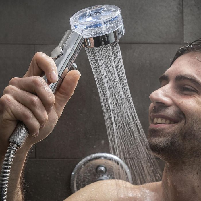 Ecoducha con Hélice de Presión y Filtro Purificador Heliwer InnovaGoods