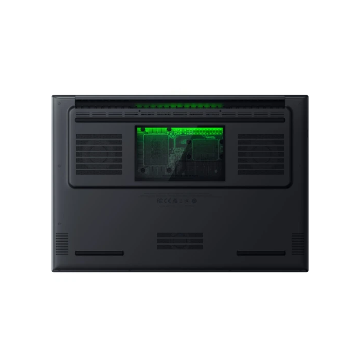 Razer RZ09-05297ER3-R3E1 Portátil Blade 18 Intel Ultra 9 275HX, 32GB RAM, RTX 5070 Ti, 1TB SSD, 18" Dual UHD+ 240Hz/FHD+ 440Hz 5