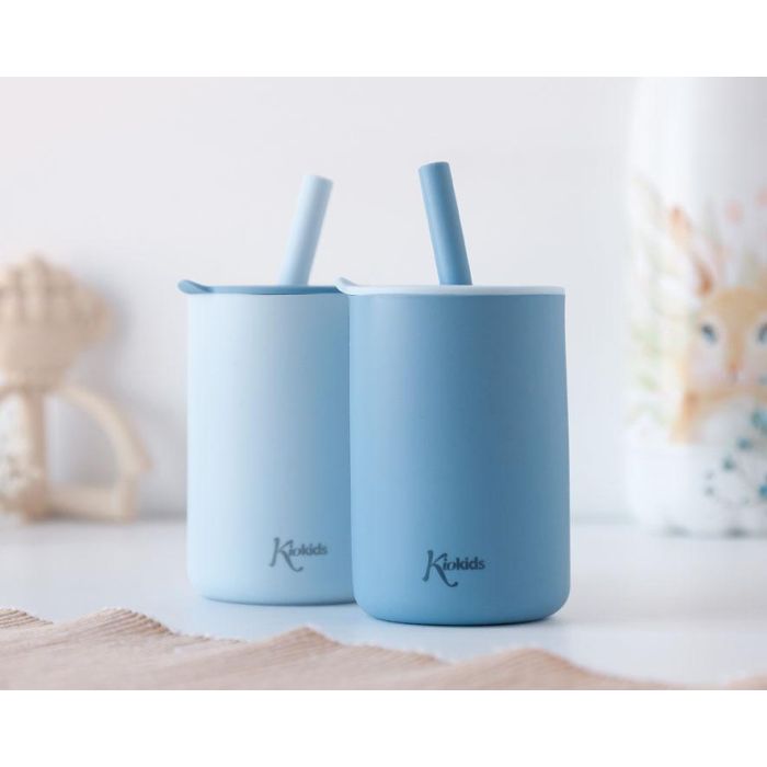 Vasos En Silicona Azul Con Pajita Vasos En Silicona Azul Con Pajita
