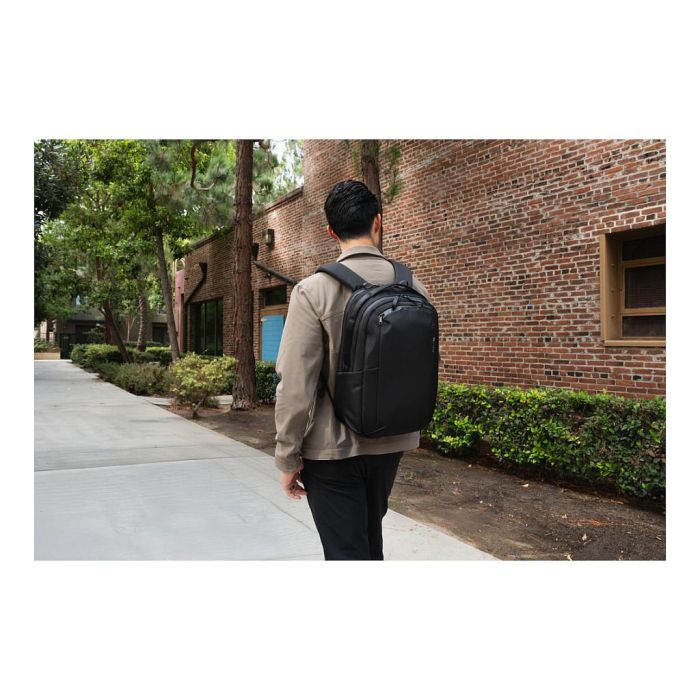 Targus HyperPack Mochila para portátil de 16 pulgadas, 1 kg 12