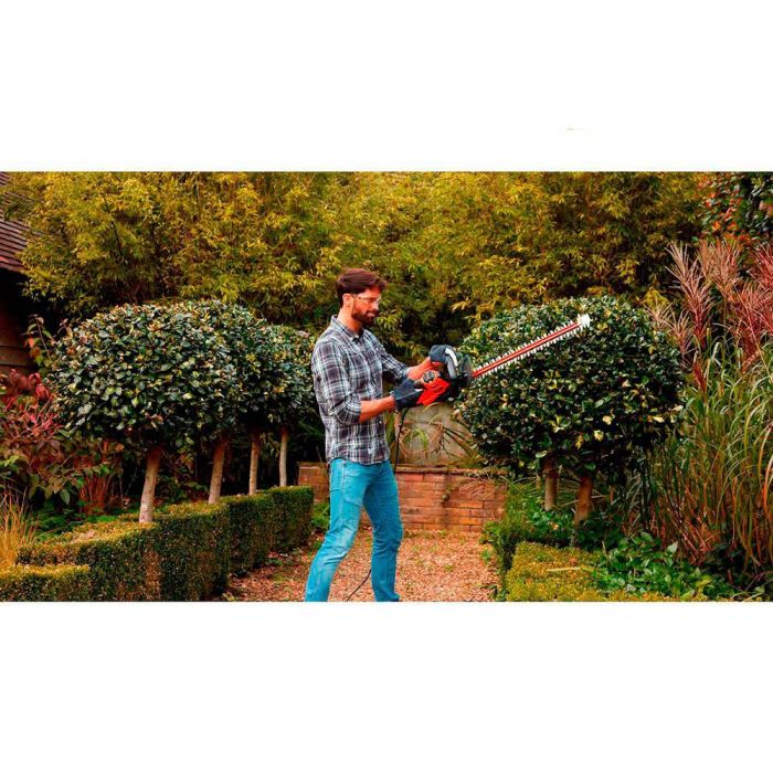 Black+Decker Cortasetos 500W 55cm 35mm behts401-qs - Negro/Naranja 2 Black+Decker Cortasetos 500W 55cm 35mm behts401-qs - Negro/Naranja 2