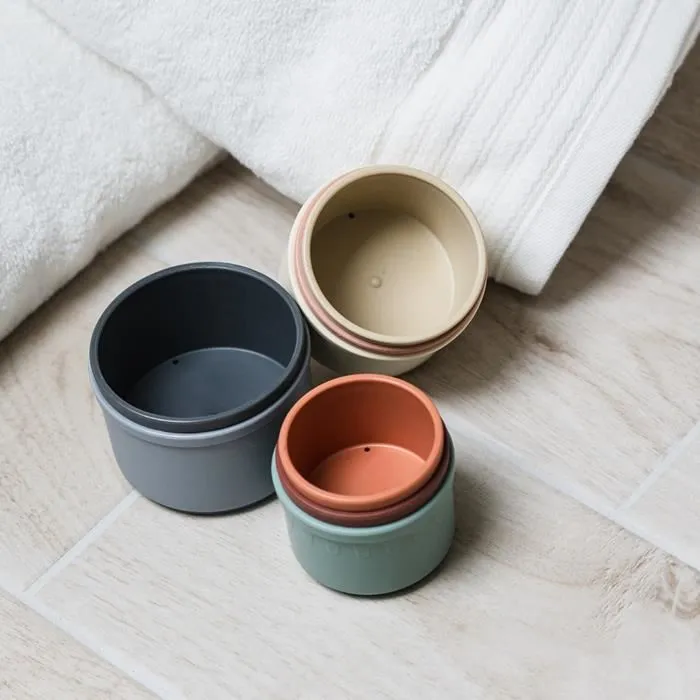 Thermobaby Juguetes de Baño Apilables Coloridos para Bebés a Partir de 10 Meses, Estimulan Creatividad y Aprendizaje 1