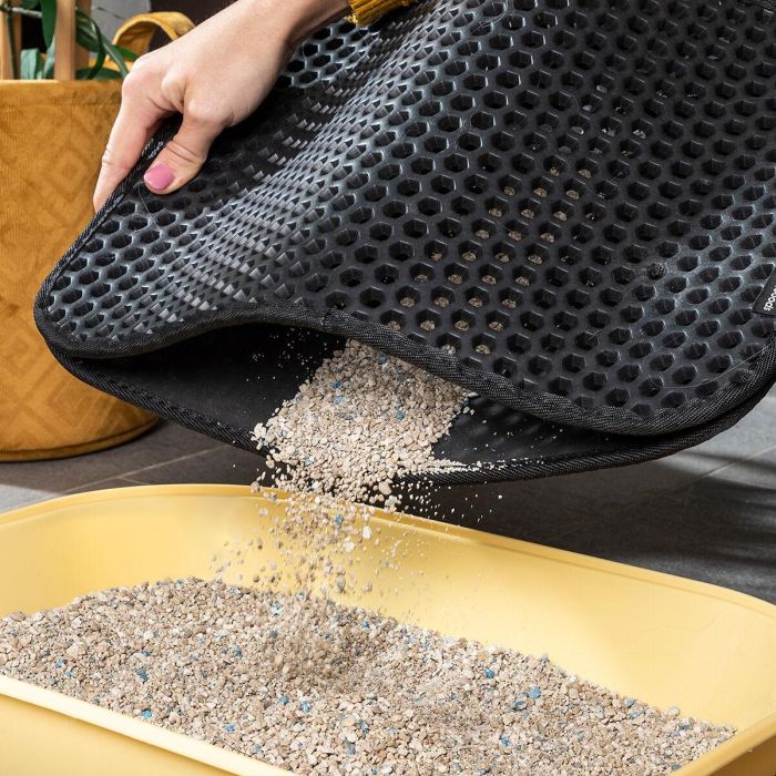 Alfombra para Arenero de Gatos Clikatt InnovaGoods 12