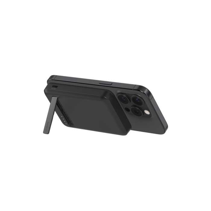 Belkin 5K Qi2 Magsafe Compatible Powerbank With Kickstand 1