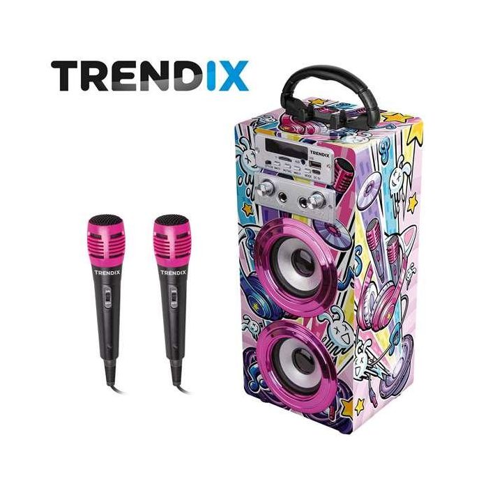 Karaoke incluye 2 micrófonos equipado con un asa, una base para apoyar el móvil, ranuras para memorias usb y micro sd, radio fm y bluetooth 1