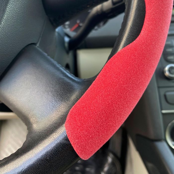 Occ Sport OCCFV0004 Funda de Volante Roja 2 Piezas Universal ABS Terciopelo para Diámetros 35-40cm Antideslizante, Protege y Mejora Agarre del Volante 3 Occ Sport OCCFV0004 Funda de Volante Roja 2 Piezas Universal ABS Terciopelo para Diámetros 35-40cm Antideslizante, Protege y Mejora Agarre del Volante 3