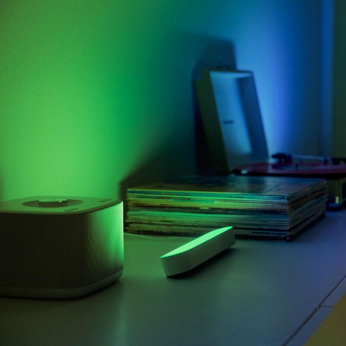 Philips Hue Play Paquete de Iluminación Inteligente para Juego y Entretenimiento - 1 unidad - Negro 7 Philips Hue Play Paquete de Iluminación Inteligente para Juego y Entretenimiento - 1 unidad - Negro 7