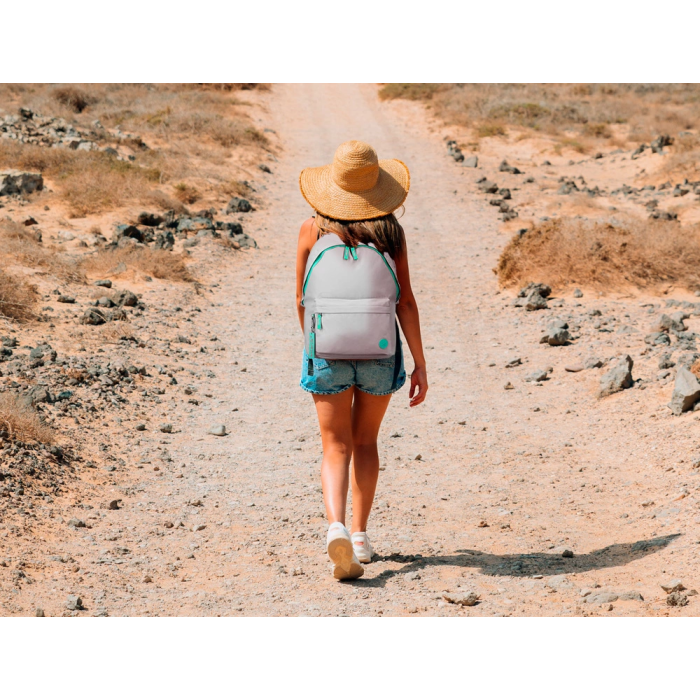 Antartik Mochila Basic Pack Gris, 20 L, Bolsillo Portátil, 300x160x420 mm 11