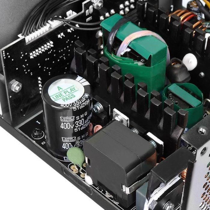 600W Thermaltake SMART DSP G | 80+ Bronze Digital Kabelmanagement 4 600W Thermaltake SMART DSP G | 80+ Bronze Digital Kabelmanagement 4
