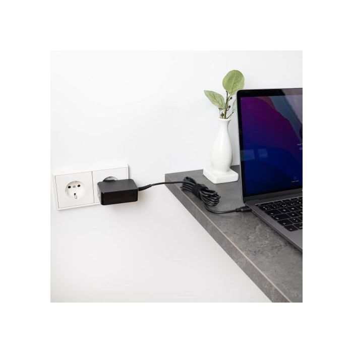 TOOQ Cargador portatil gan USB-C pd 45W, negro