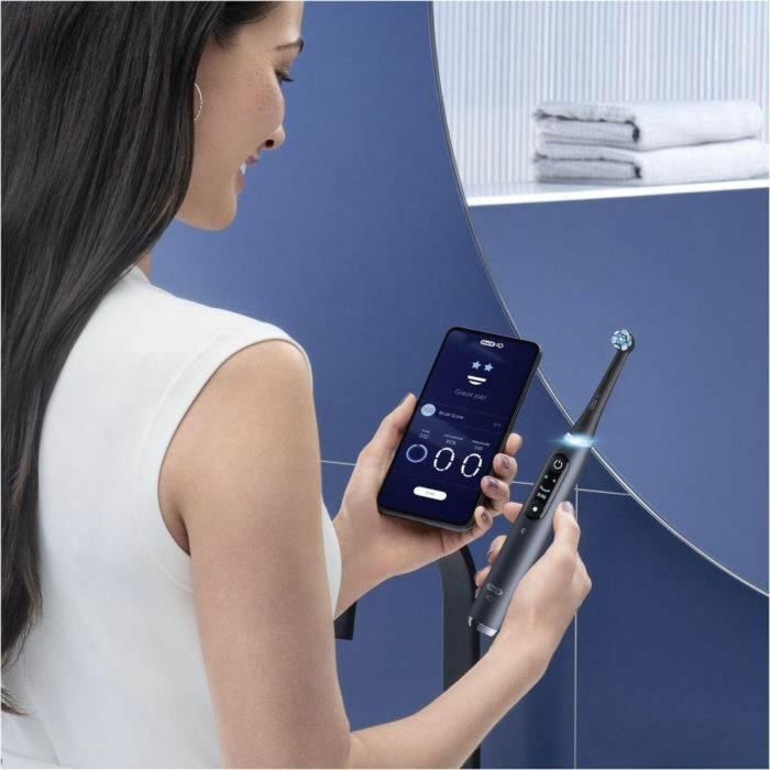 Oral-B ORA4210201421801 iO Series 9 Cepillo de Dientes Eléctrico Negro con Bluetooth, 1 Cabezal, Cargador, Estuche Magnético 3