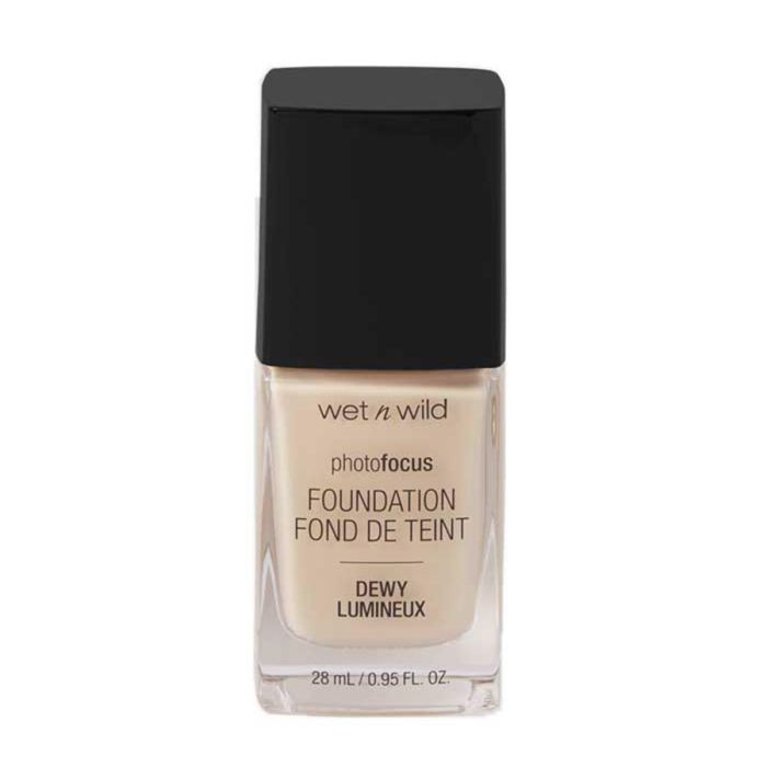 Wetn Wild Photofocus dewy lumineux base soft ivory Wetn Wild Photofocus dewy lumineux base soft ivory