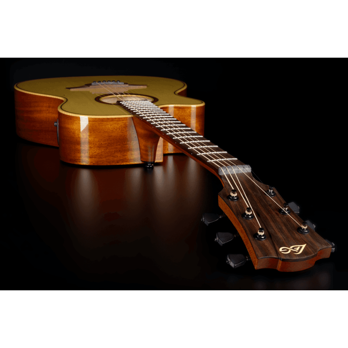 LAG Tramontane 88 A/E Cutaway Lag Guitarra Electroacústica Auditorium Zurdos Natural 6