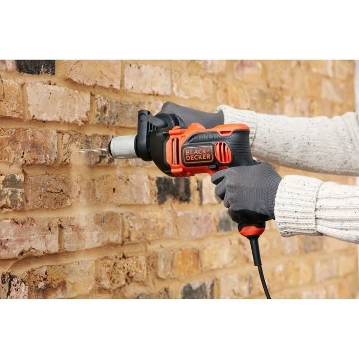 BLACK + DECKER BEH850-QS Taladro Percutor con Cable 850W, 54.400 cps/min, Mandril 13mm, Incluye 6 Brocas y Guía de Profundidad 5