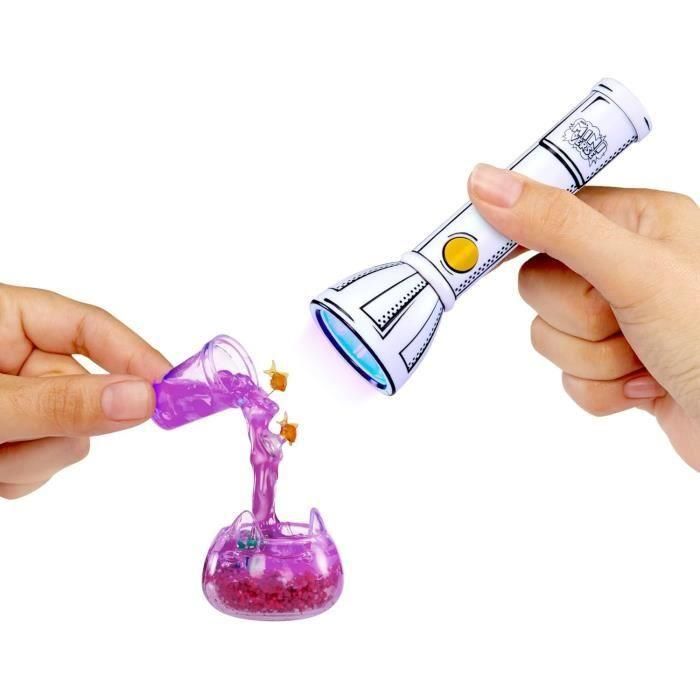 MGA Miniverse - Lámpara UV - Seca tus creaciones de resina - 1 segundo - A partir de 8 años - Aleatorio 1 MGA Miniverse - Lámpara UV - Seca tus creaciones de resina - 1 segundo - A partir de 8 años - Aleatorio 1