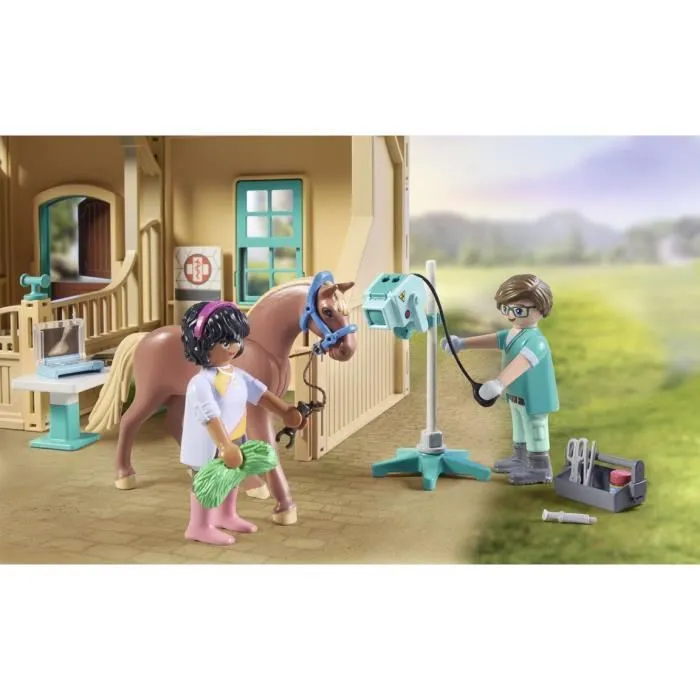 Playmobil 71352 Centro Veterinario y Terapia Caballos de Cascada para Niños a partir de 5 Años 3