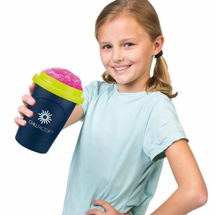 Chillfactor Máquina de granizar instantánea (congela, aprieta y disfruta) - Modelos surtidos, 10.5x10.5x18.8cm, para niños 4+ años 12 Chillfactor Máquina de granizar instantánea (congela, aprieta y disfruta) - Modelos surtidos, 10.5x10.5x18.8cm, para niños 4+ años 12