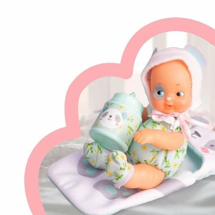 Famosa Barriguitas Soft Trousseau Muñeco Osito Panda con Pijama, Saco de Dormir y Biberón para 2-6 años 3 Famosa Barriguitas Soft Trousseau Muñeco Osito Panda con Pijama, Saco de Dormir y Biberón para 2-6 años 3