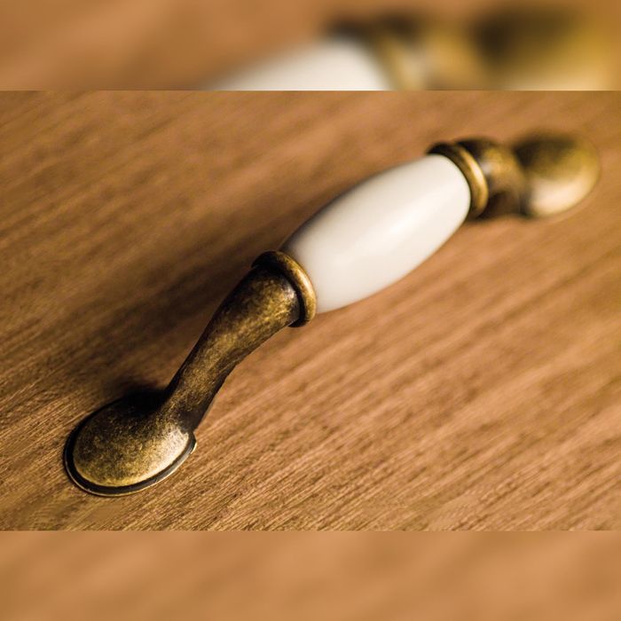 Emuca Lote de 20 tiradores para mueble Papua, L127mm, intereje 76mm, Zamak, Bronce 2