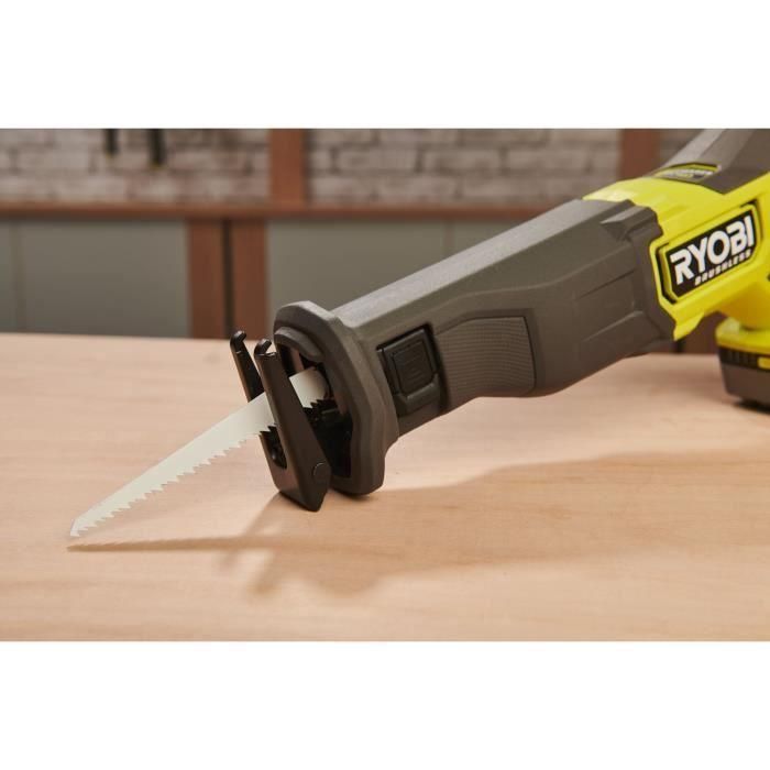Ryobi AAAOD74649 Sierra alternativa sin escobillas 18V, 0-3200 cp/min, recorrido 32mm, madera 210mm, sistema antivibración 1 Ryobi AAAOD74649 Sierra alternativa sin escobillas 18V, 0-3200 cp/min, recorrido 32mm, madera 210mm, sistema antivibración 1