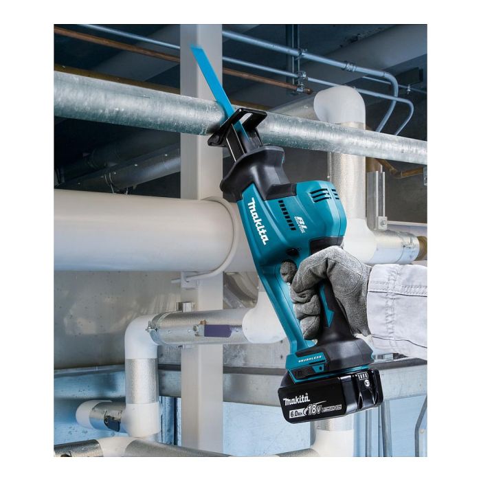 Makita DJR189Z Sierra de Vaivén o Reciprocante a Batería 18V sin Escobillas - Corte Madera 25.5 cm, Tubo 13 cm 2