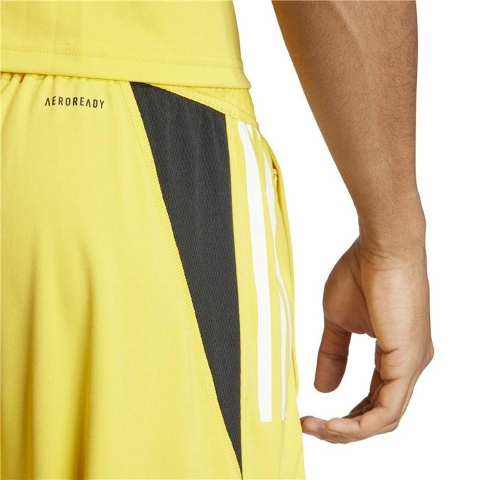 Pantalón Corto Deportivo Adidas Juventus Amarillo 1