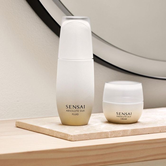 Sensai ABSOLUTE Silk Cream Crema Hidratante Efecto Flash para Piel Suave y Radiante - 40 ml