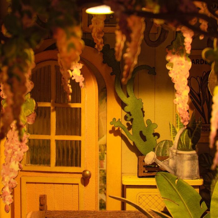 ROBOTIME Maqueta Sujetalibros Casa de las Flores 240pzs con Iluminación LED Invernadero de Madera Montaje Creativo