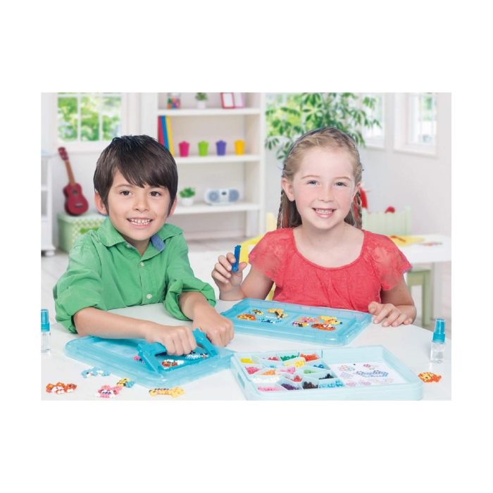 Aquabeads Set de Abalorios Alfabeto para Crear Letras y Palabras - Más de 520 Abalorios - Juego Educativo +4 Años 1 Aquabeads Set de Abalorios Alfabeto para Crear Letras y Palabras - Más de 520 Abalorios - Juego Educativo +4 Años 1