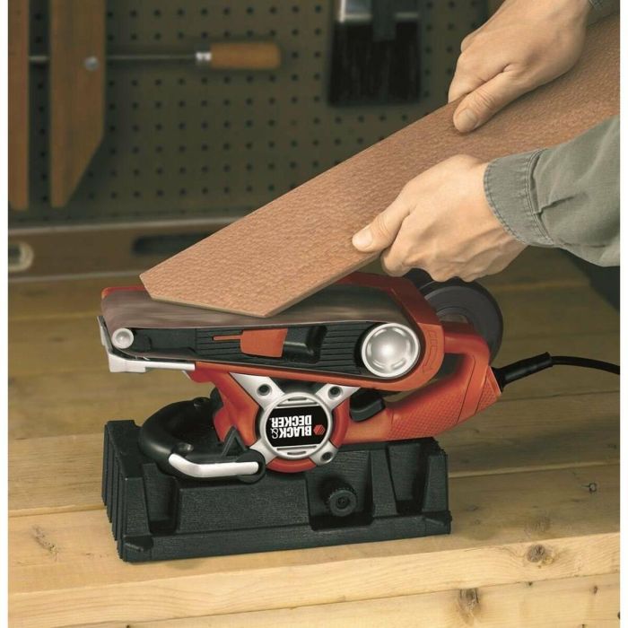 Black & Decker KA88-QS - Lijadora de Banda Eléctrica de 720W de Potencia, para Lijas de 75x533 mm 11 Black & Decker KA88-QS - Lijadora de Banda Eléctrica de 720W de Potencia, para Lijas de 75x533 mm 11