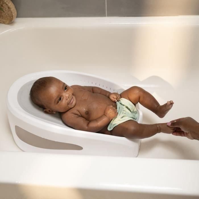 Ingenuity ING19577 Tumbona de Baño para Bebé, Confort, Seguridad, Base Suave Antideslizante, 0-6 Meses 4