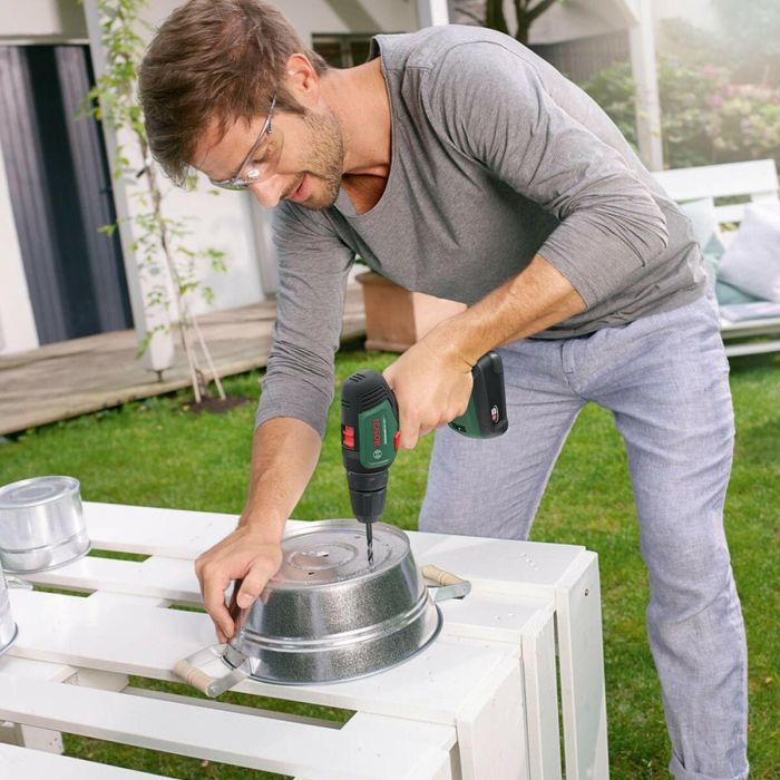 Bosch UniversalDrill 18 Taladro Atornillador Inalámbrico 18V para Madera, Metal, Plástico, con Batería 1.5Ah, Cargador y Maletín 1 Bosch UniversalDrill 18 Taladro Atornillador Inalámbrico 18V para Madera, Metal, Plástico, con Batería 1.5Ah, Cargador y Maletín 1